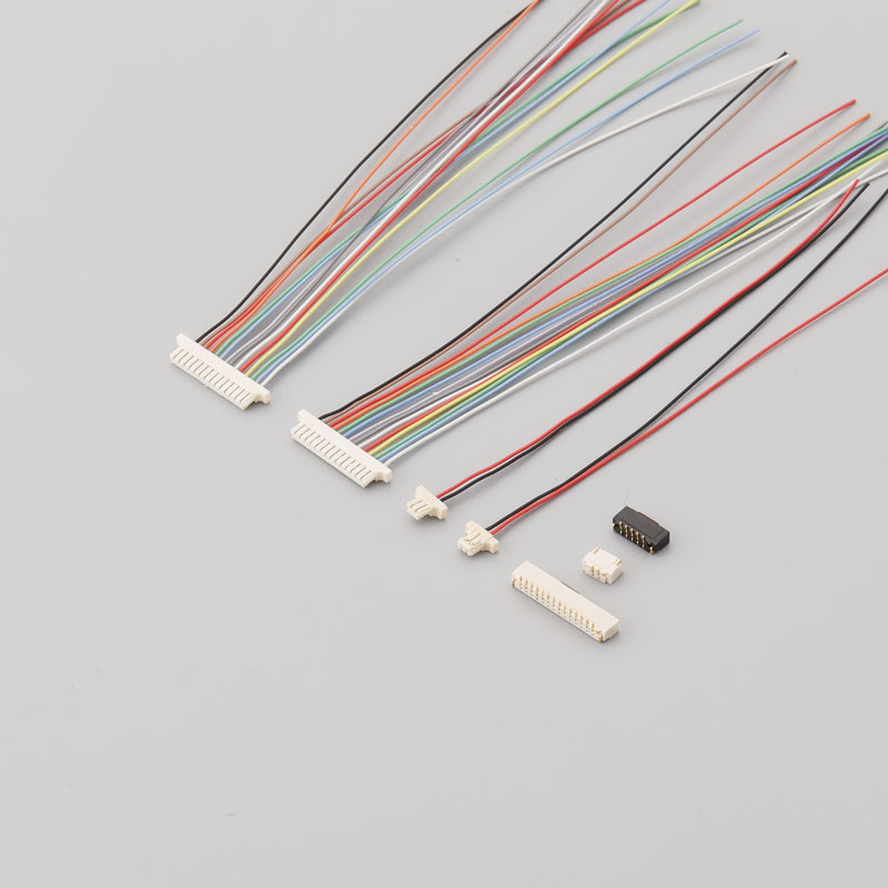 工場のカスタマイズ産業スピーカー接続プラグハーネス配線0.8ピッチSUHR-08V-S-B端子電気ケーブル