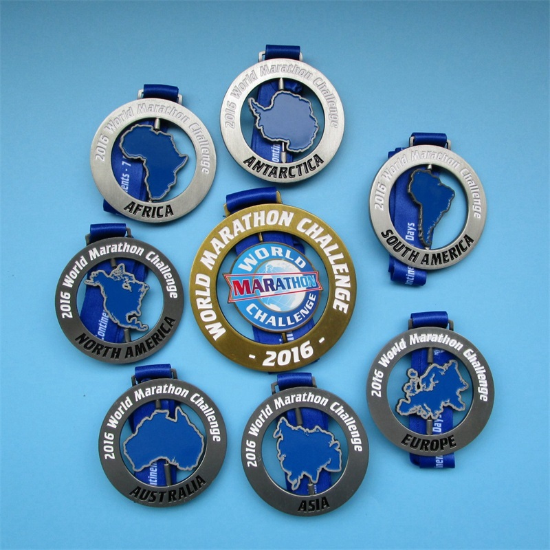 ソフトエナメルシルバーメタルカラフルな地図ジグソーワールドマラソンコンビネーションメダル