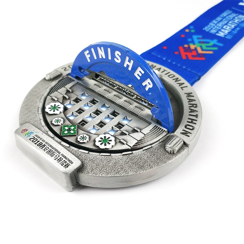 マラソンメダルフィニッシャー2018クールなデザインリムーバブルワールドマラソン賞メダル