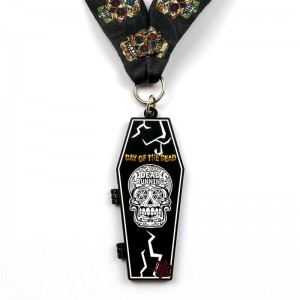 メタルダイキャスティングマットブラックメタルメダルハロウィーンフリップオープンスポーツメダル