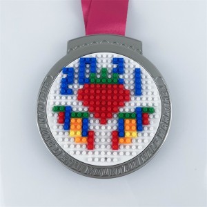 バレーボールの体操を泳ぐためのスポーツメダルとリボン