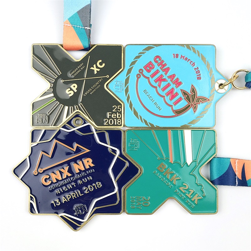 カスタムメタルスポーツメダルインターロックメダルを運営する賞のマラソン