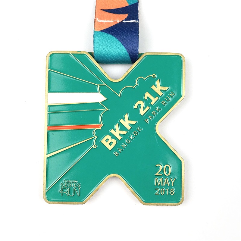 カスタムメダルエナメル3Dゴールドメタルアワードマラソンランニングスポーツメダル