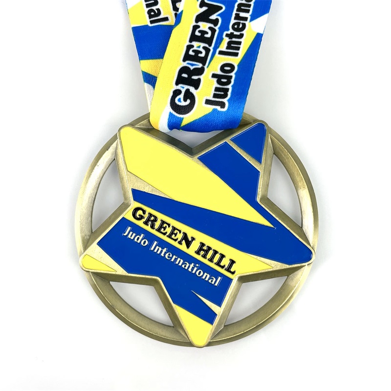カラー3Dエナメルメダルゴールドシルバーブロンズメダルスポーツメダルとリボン