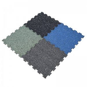 連動するゴムマット