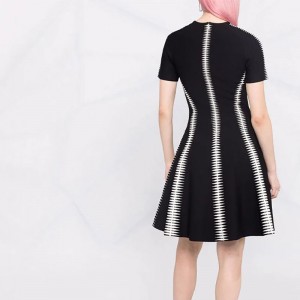 2022カスタムOEM&ODM女性セータードレスニットラグジュアリー女性\\\\のセータードレス