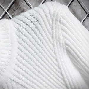 OEM冬ハーフタートルネックメンズのセータープルオーバーセーター