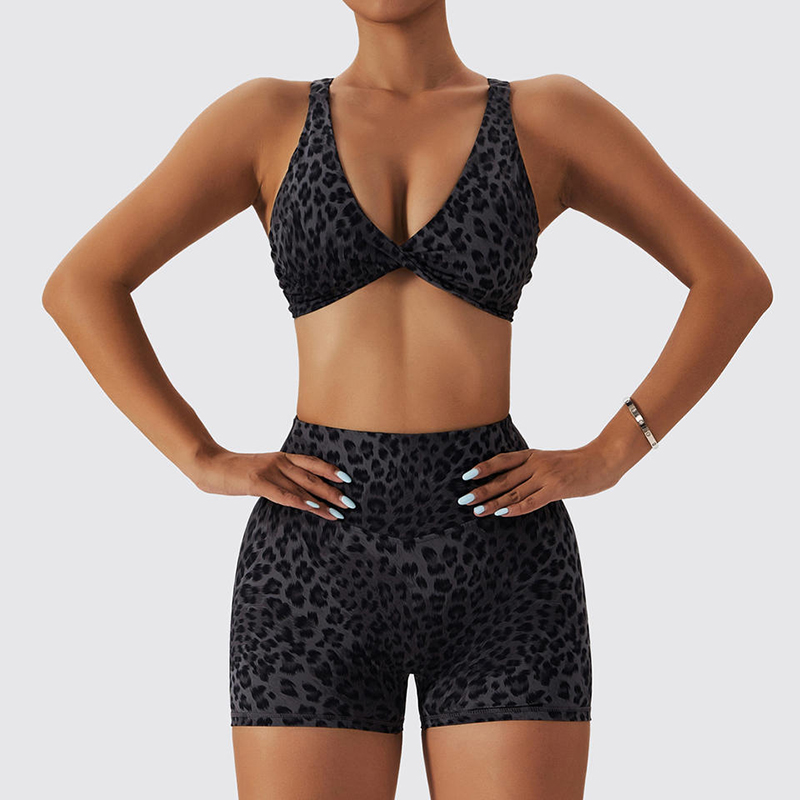 SC1066 Women \\ 'S Yoga Sets Leopard Print Sport Bra and Sport Shortsランニングスーツヨガセットフィットネス女性2024