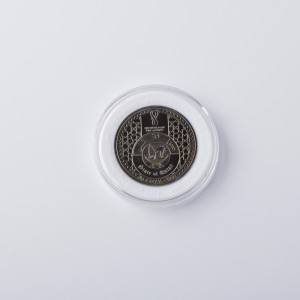 プロのカスタマイズされた卸売フットボール審判側バッジアクリルサイドピッカーバスケットボールフットボールアクリルバッジ