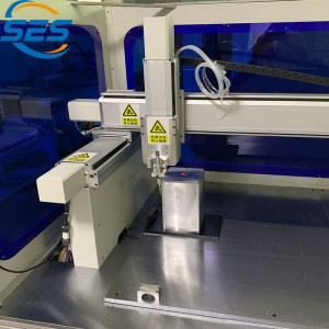 縦型LEDライト自動販売機