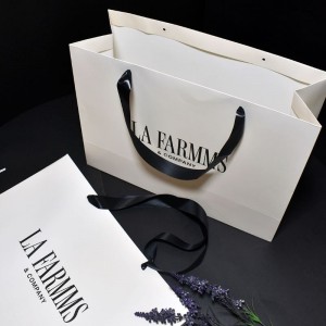 エレガントなリボンハンドルクラフトバッグ