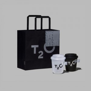 活気のある豪華な紙ギフトバッグ