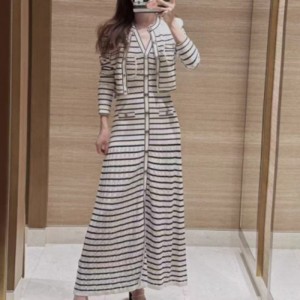 v-ネックノースリーブロングニットストライプドレスセット