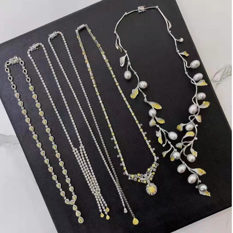 1637553085.jpg necklace -800_800.jpg